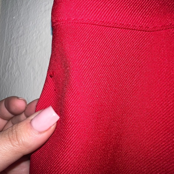 🚨🚨RARE VINTAGE LEVI RED WEDGIE HOT PANTS🚨🚨 - Picture 10 of 13